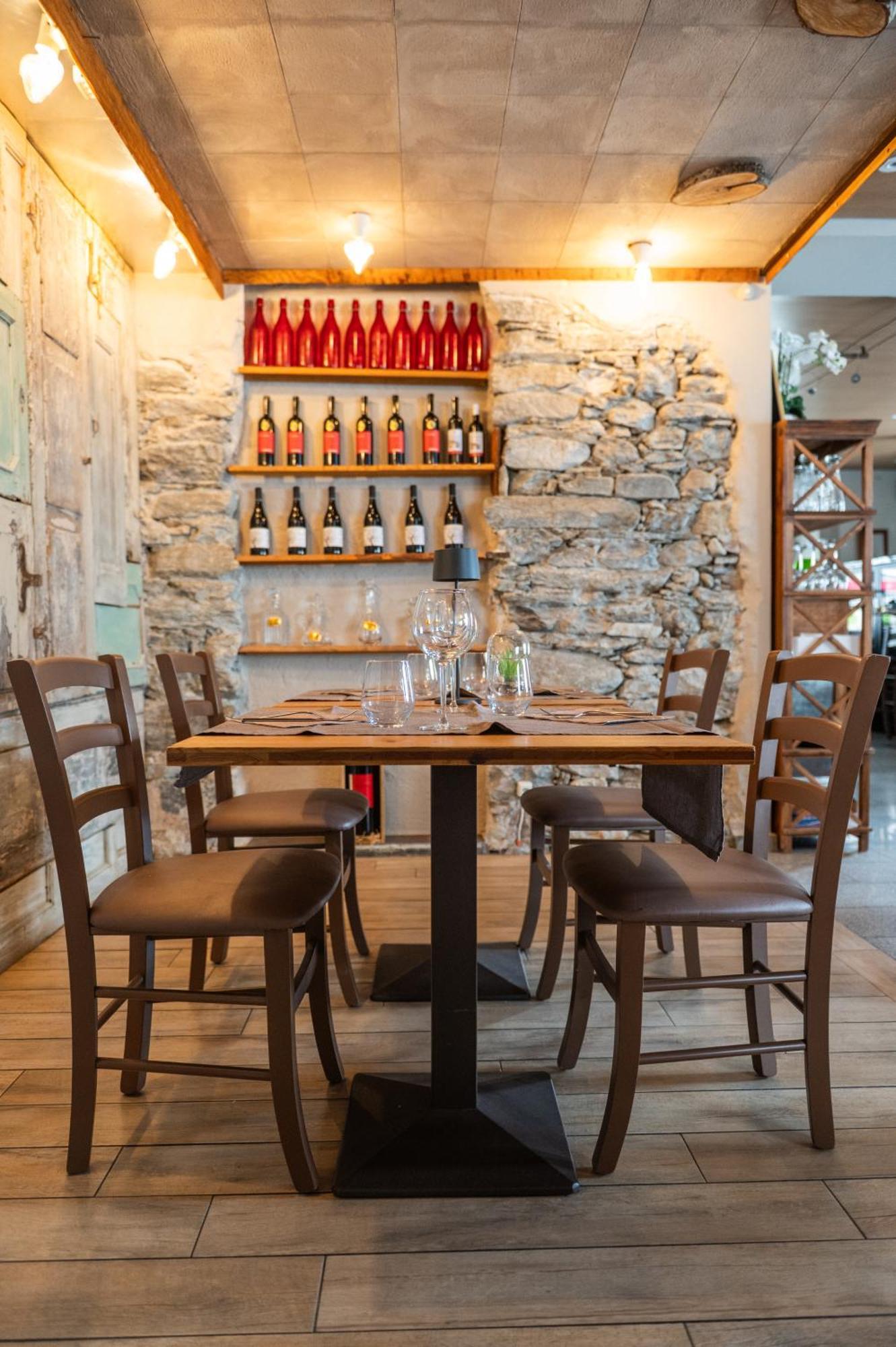 Locanda Poncini Maggia Eksteriør billede